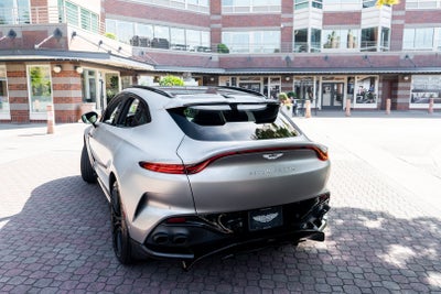 2023 Aston Martin DBX 707