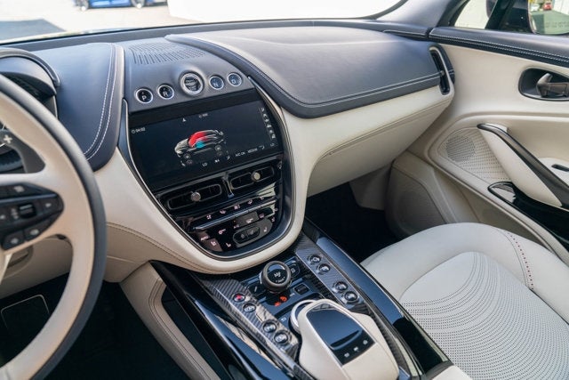 2023 Aston Martin DBX 707