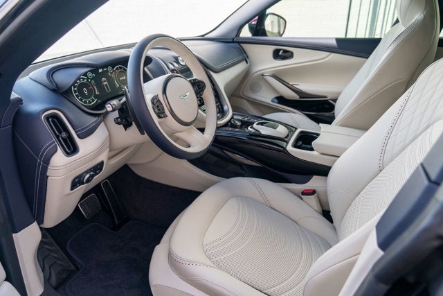 2023 Aston Martin DBX 707