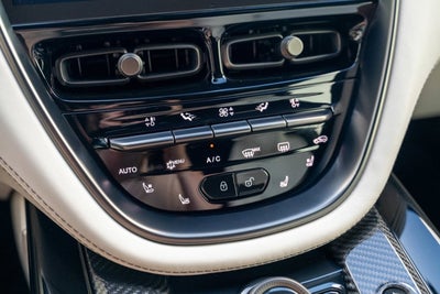 2023 Aston Martin DBX 707