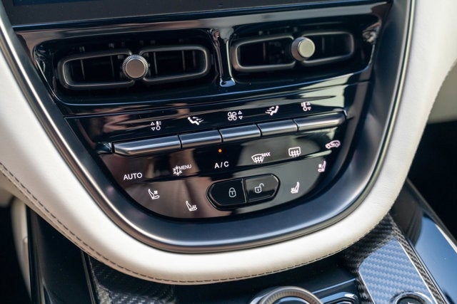 2023 Aston Martin DBX 707