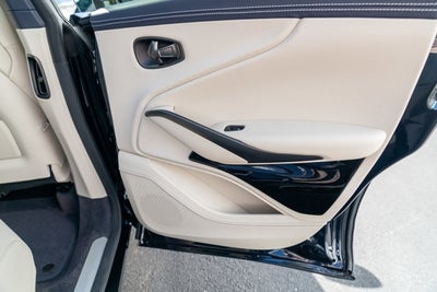 2023 Aston Martin DBX 707