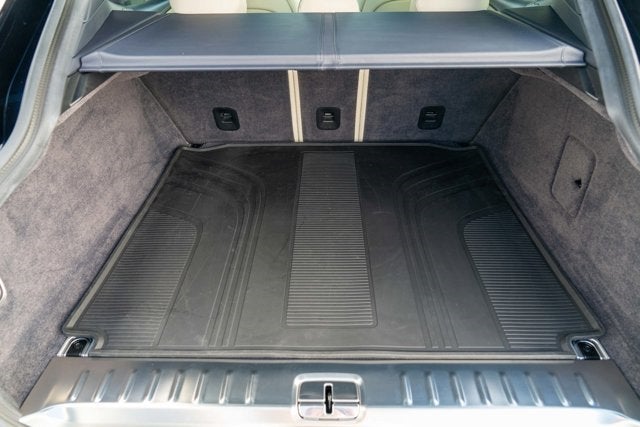 2023 Aston Martin DBX 707