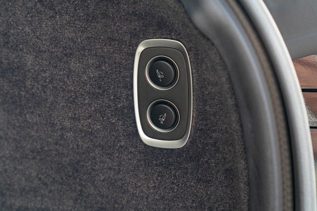 2023 Aston Martin DBX 707