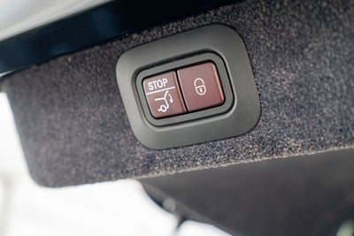 2023 Aston Martin DBX 707