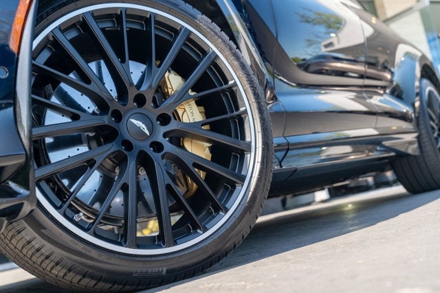 2023 Aston Martin DBX 707