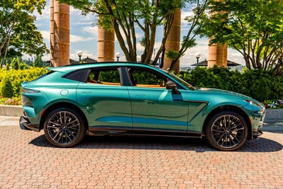 2023 Aston Martin DBX 707