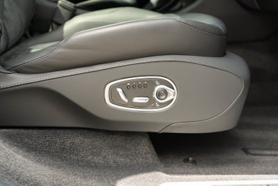 2023 Aston Martin DBX 707