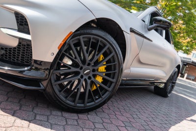 2023 Aston Martin DBX 707