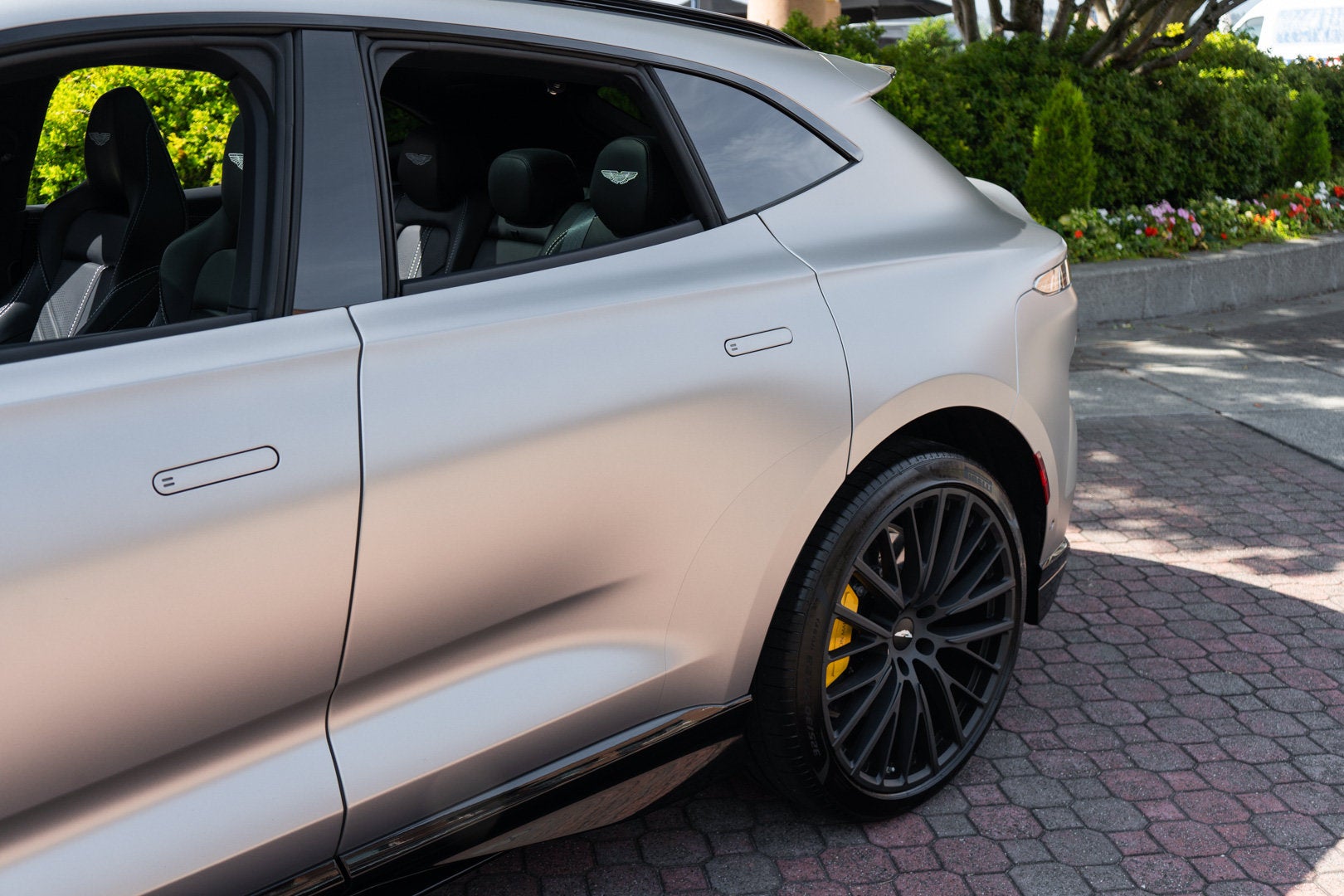 2023 Aston Martin DBX 707