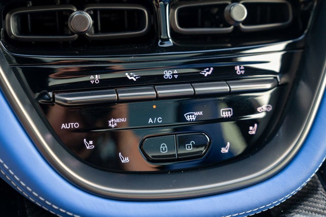 2024 Aston Martin DBX 707