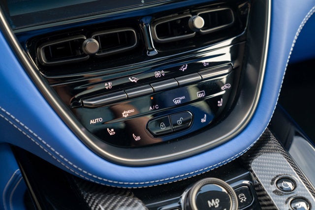 2024 Aston Martin DBX 707