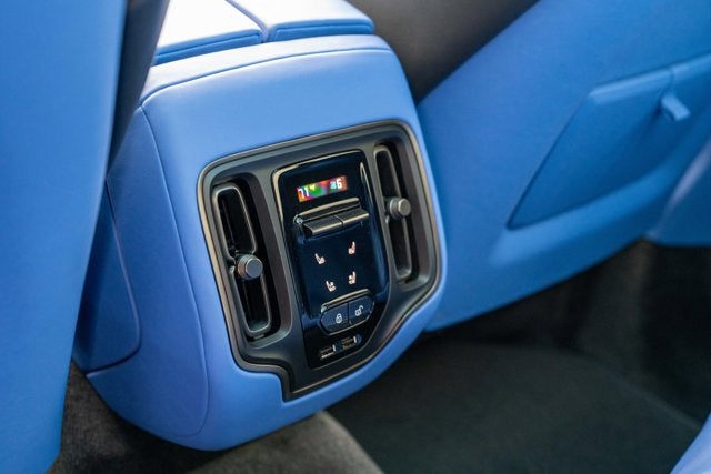 2024 Aston Martin DBX 707