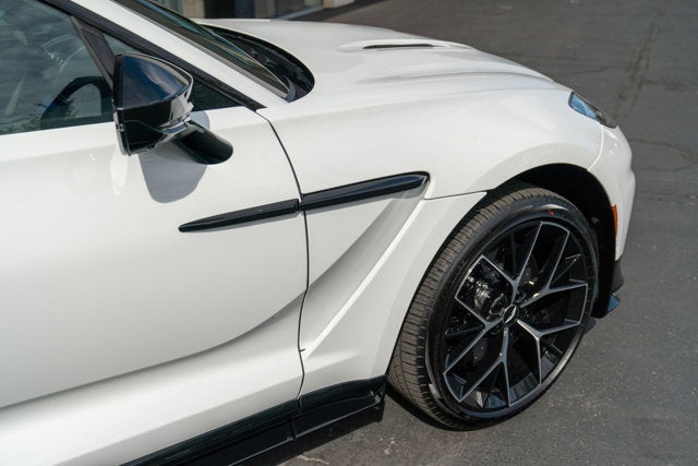 2024 Aston Martin DBX 707