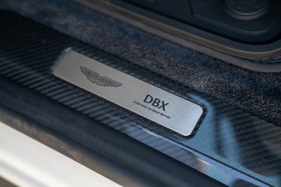 2025 Aston Martin DBX 707