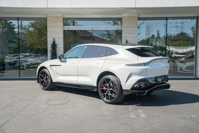 2025 Aston Martin DBX 707