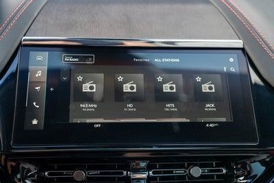 2025 Aston Martin DBX 707