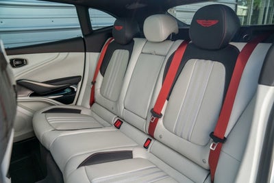 2025 Aston Martin DBX 707