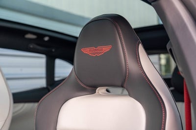 2025 Aston Martin DBX 707