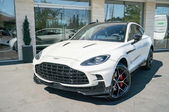 2025 Aston Martin DBX 707
