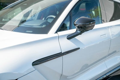 2025 Aston Martin DBX 707