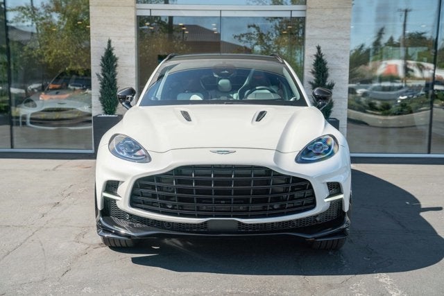 2025 Aston Martin DBX 707