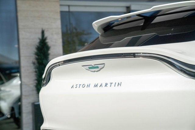 2025 Aston Martin DBX 707