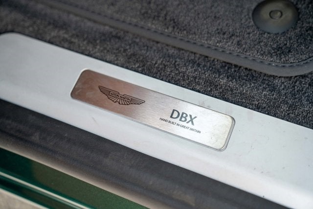 2025 Aston Martin DBX 707