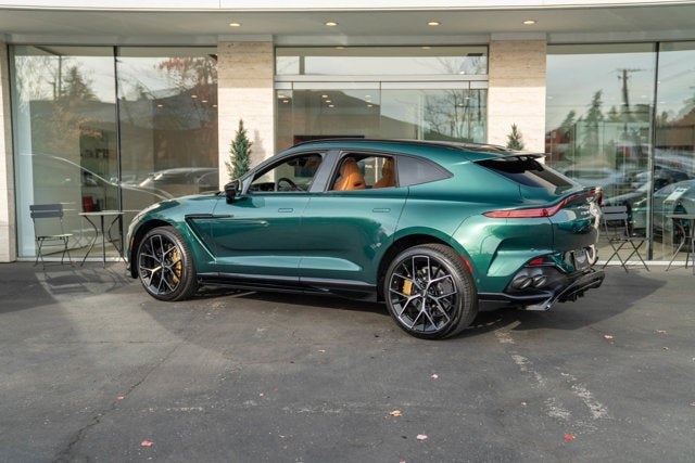 2025 Aston Martin DBX 707