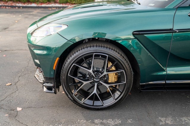 2025 Aston Martin DBX 707