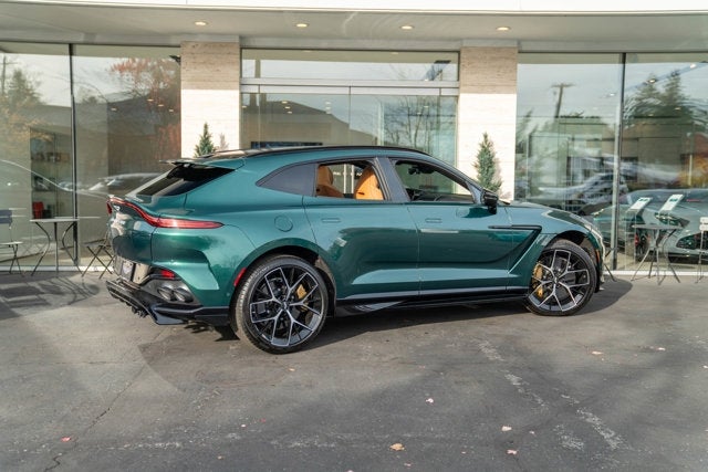 2025 Aston Martin DBX 707