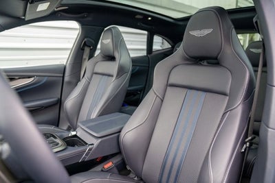 2025 Aston Martin DBX 707