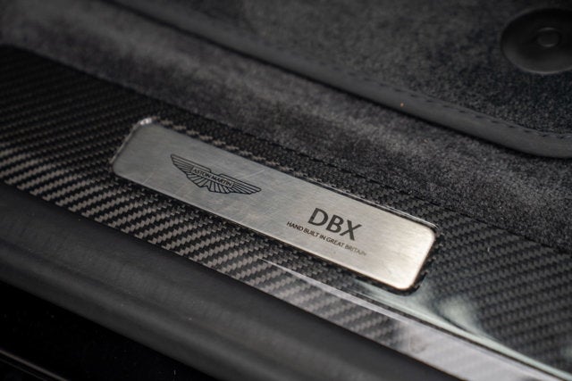 2025 Aston Martin DBX 707