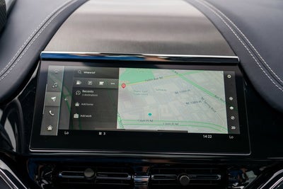 2025 Aston Martin DBX 707