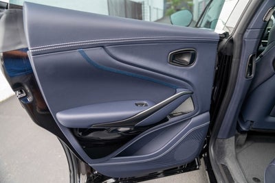 2025 Aston Martin DBX 707