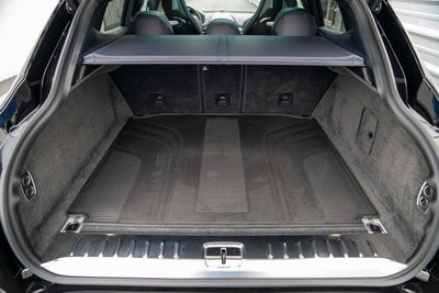 2025 Aston Martin DBX 707