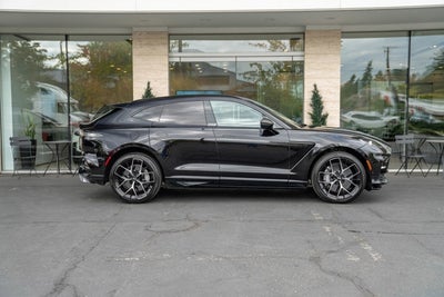 2025 Aston Martin DBX 707