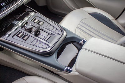 2025 Aston Martin DBX 707