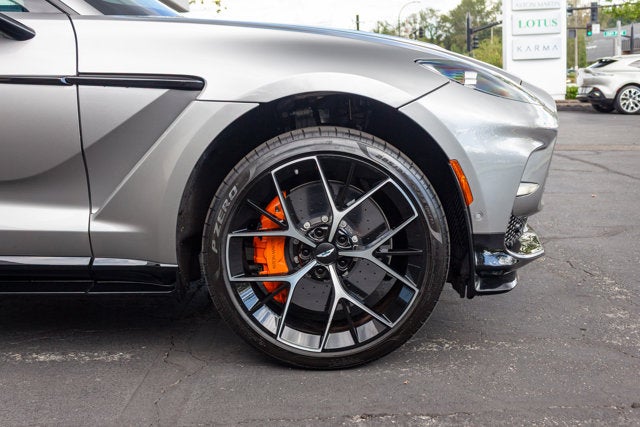 2025 Aston Martin DBX 707