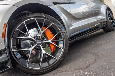 2025 Aston Martin DBX 707