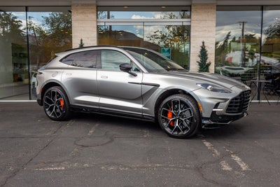 2025 Aston Martin DBX 707