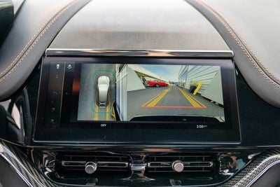 2025 Aston Martin DBX 707