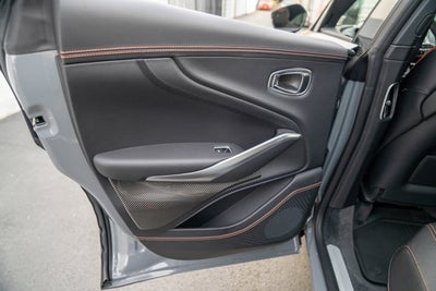 2025 Aston Martin DBX 707