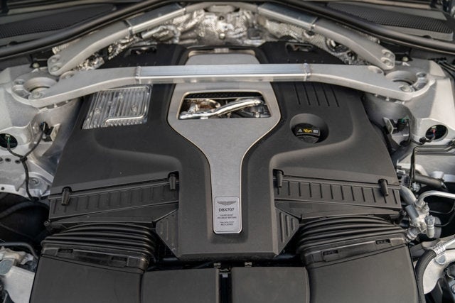 2025 Aston Martin DBX 707