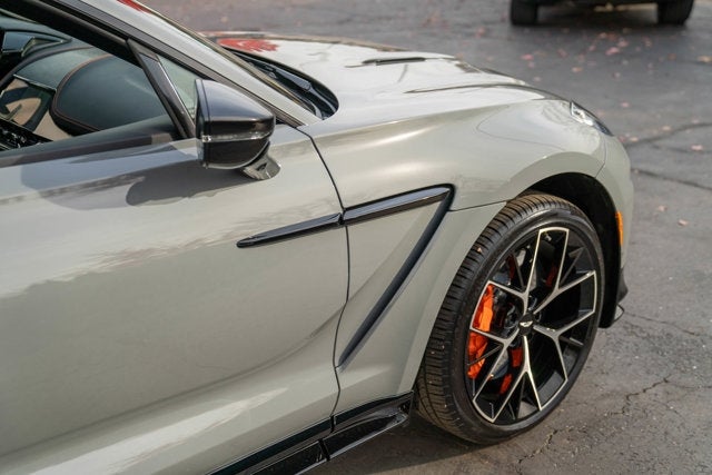 2025 Aston Martin DBX 707