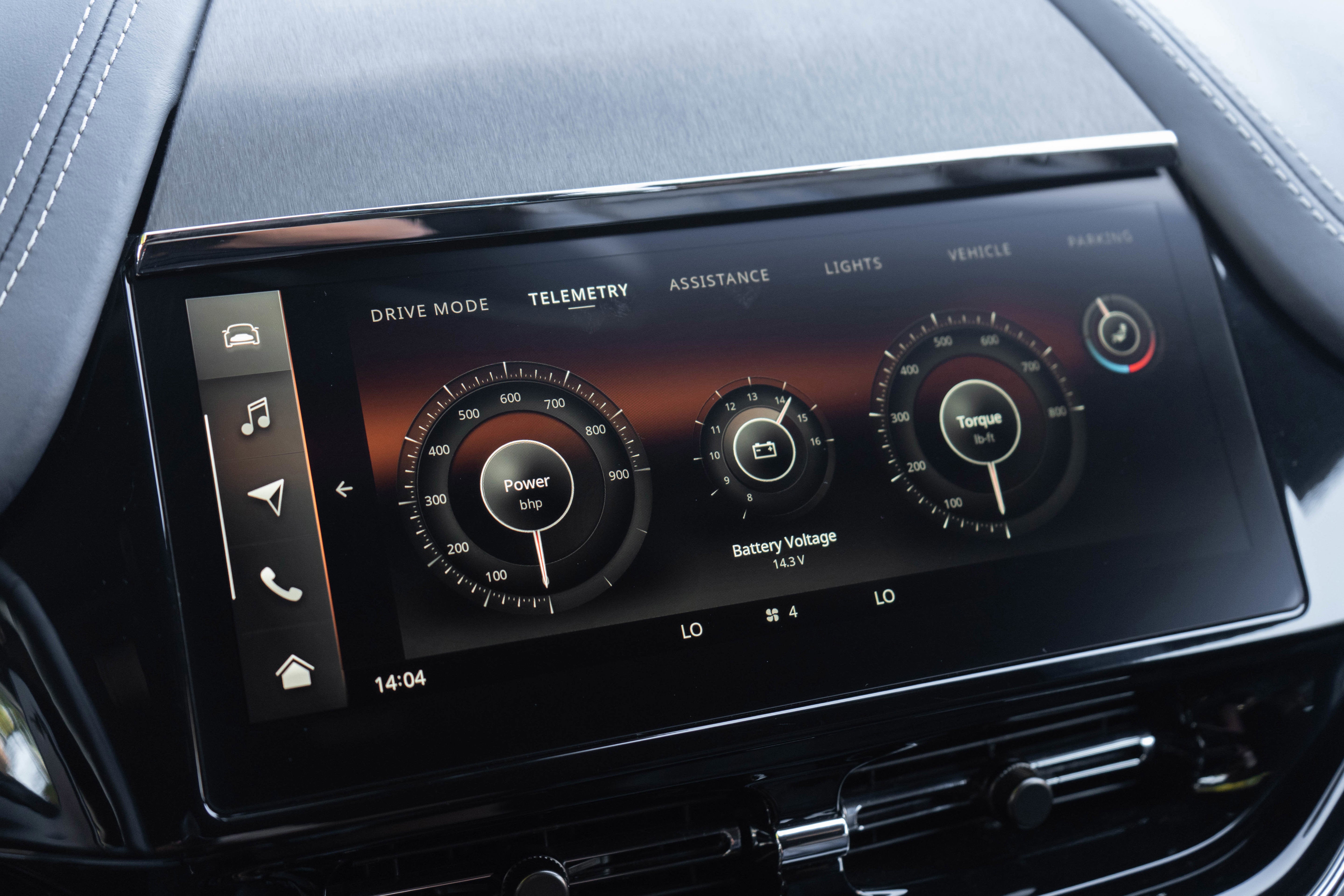 2025 Aston Martin DBX 707