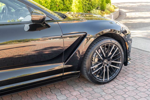 2025 Aston Martin DBX 707
