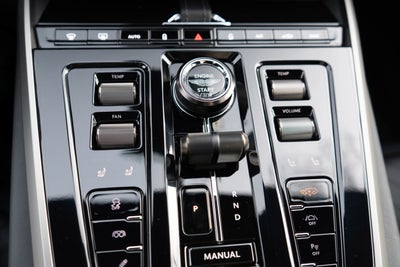 2026 Aston Martin DBX 707