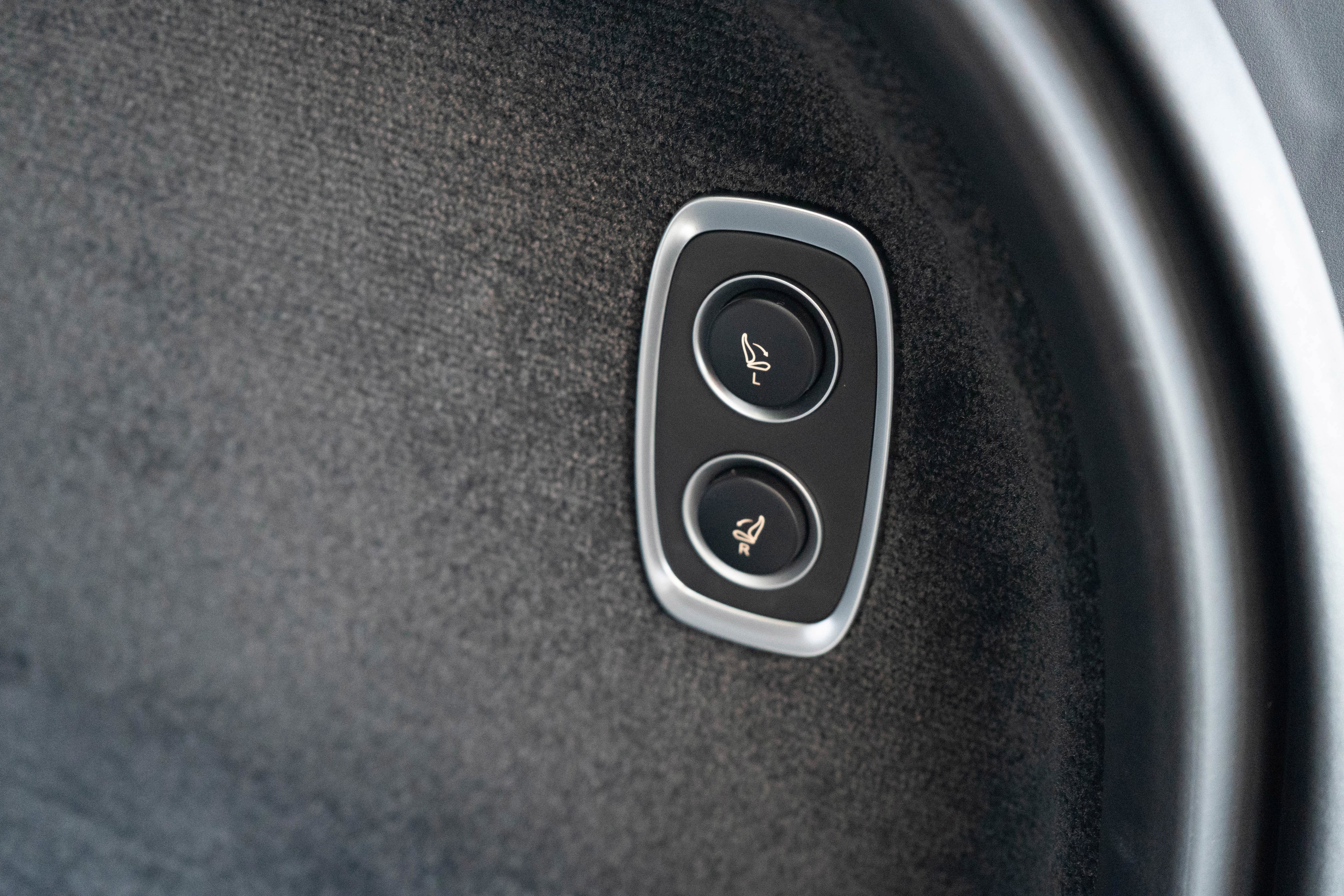 2026 Aston Martin DBX S