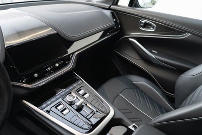 2026 Aston Martin DBX S